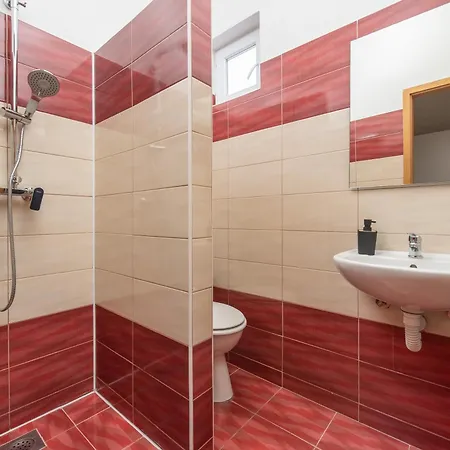 Luxury Kristina With Heated Pool Near Omis For 12 Guests
