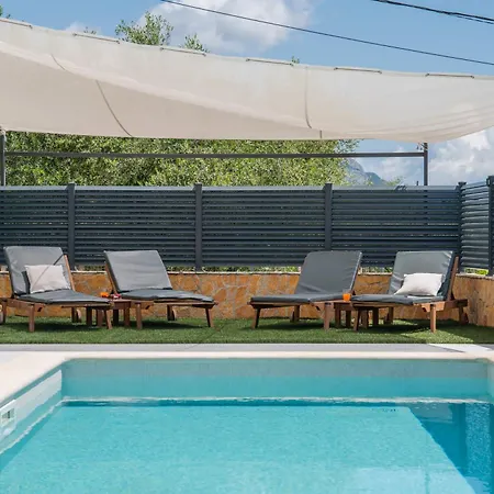Luxury Kristina With Heated Pool Near Omis For 12 Guests Villa