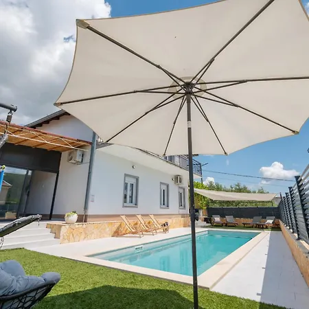 Luxury Kristina With Heated Pool Near Omis For 12 Guests Villa